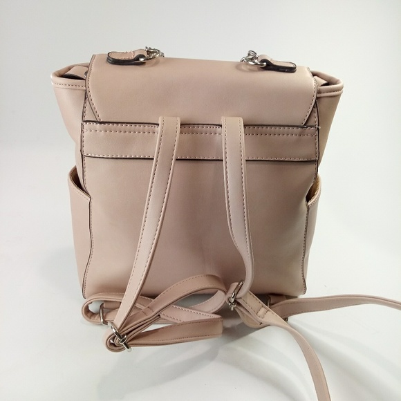 nine west yasmina backpack